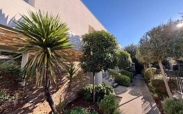 Appartement à vendre    2 pièces • 51,30 m2 Castelnau-le-Lez