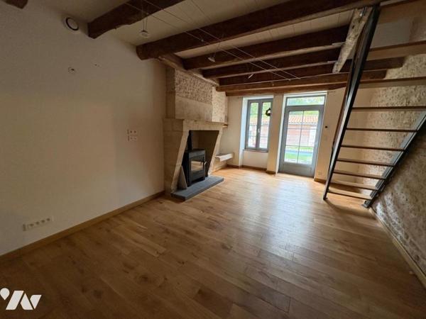 MAGNE, belle maison ancienne de 249 m²