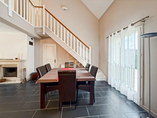 Maison Etampes 5 pièce(s) 140 m2