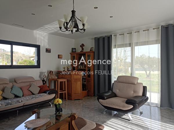 Maison à BERGERAC, 24100 - 6 pièces 200m²