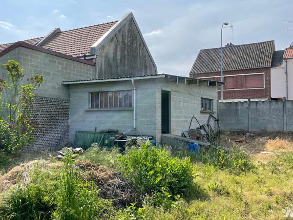 ALBERT - Terrain à bâtir - 20m de façade