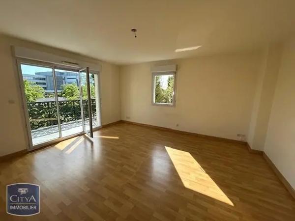 Appartement à louer 3 pièces 65.28m² Nantes (44300)