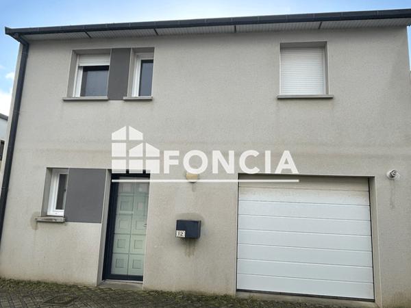 Location Maison 4 pièces 83 m² - 12 ALLEE DU SELLIER Lannion 22300