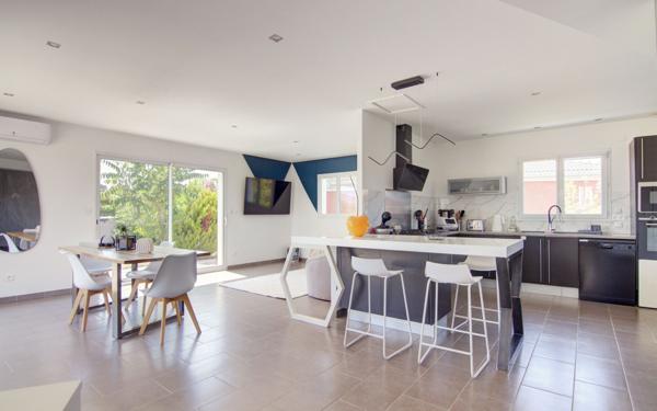 Maison à vendre    5 pièces •  Rive-de-Gier