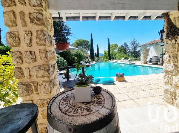 Maison à vendre 10 pièces 176 m² Saint-Privat-des-Vieux