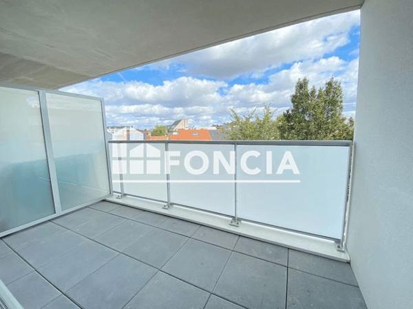 Location Appartement 3 pièces 57.48 m² - 24 RUE JEAN FRAIX Reze 44400