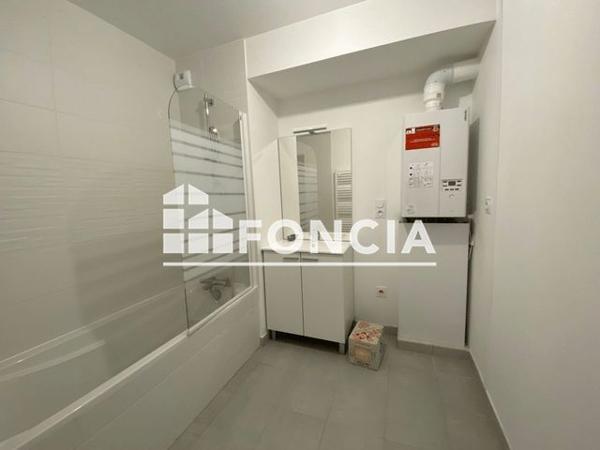 Location Appartement 3 pièces 57.48 m² - 24 RUE JEAN FRAIX Reze 44400