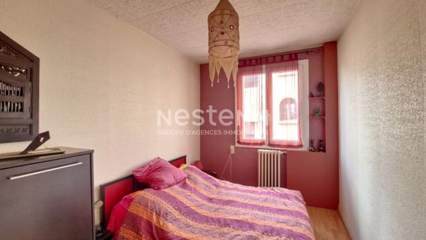 LANDERNEAU en centre ville - Appartement T2 avec garage et cellier - 54.40m²