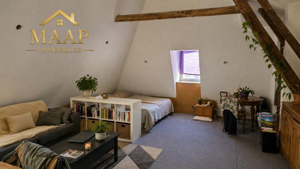 ARCAMBAL Propriété quercynoise en pierre – 230 m² – Vue exceptionnelle 325 000 €