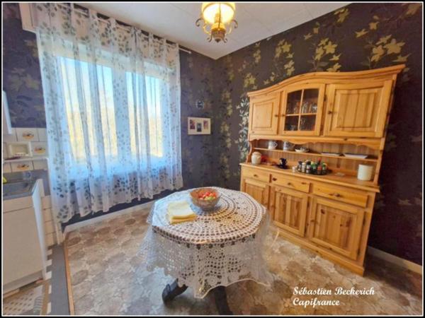 Maison à vendre 7 pièces REMELFING (57)