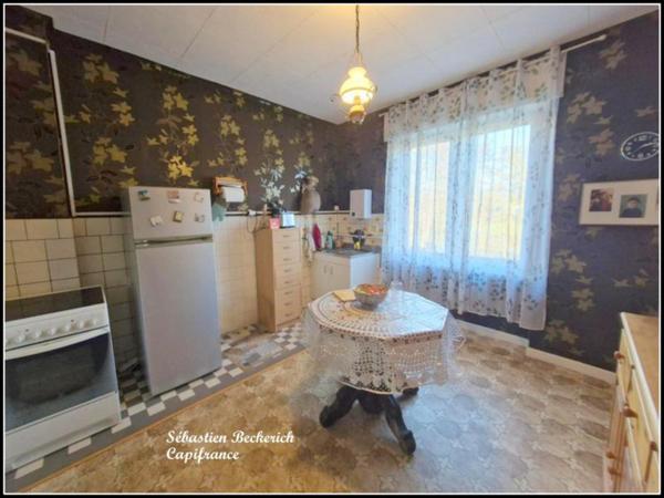 Maison à vendre 7 pièces REMELFING (57)