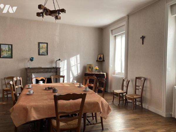 MAISON - GREZ-EN-BOUERE