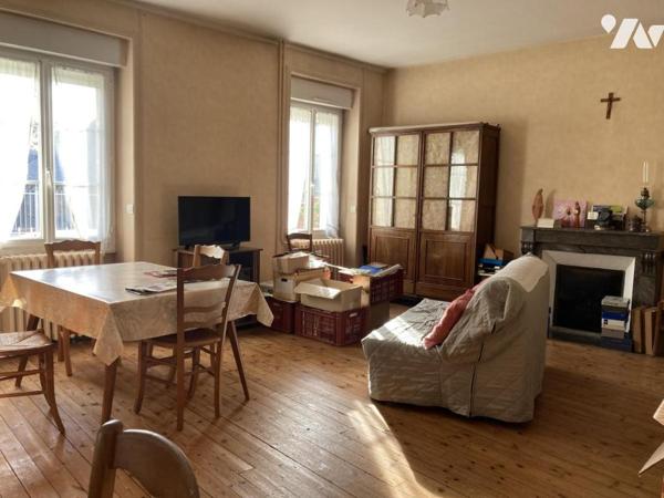 MAISON - GREZ-EN-BOUERE