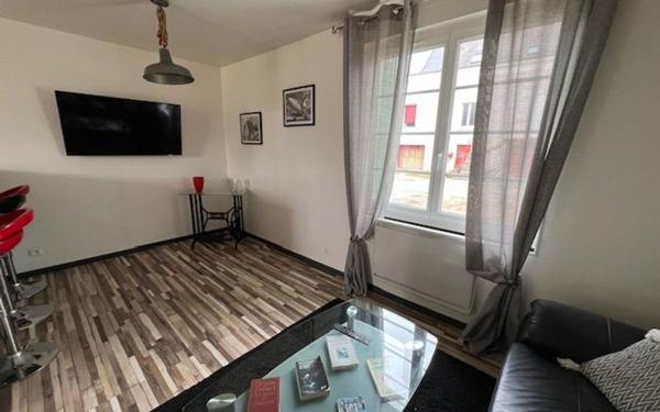 Maison à vendre    6 pièces •  Noyers-sur-Cher