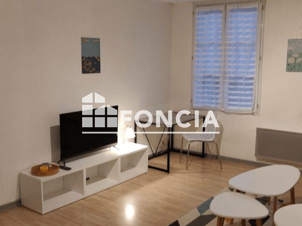 Location Appartement meublé 2 pièces 39.04 m² - 2EME ETAGE - PORTE 9 Niort 79000