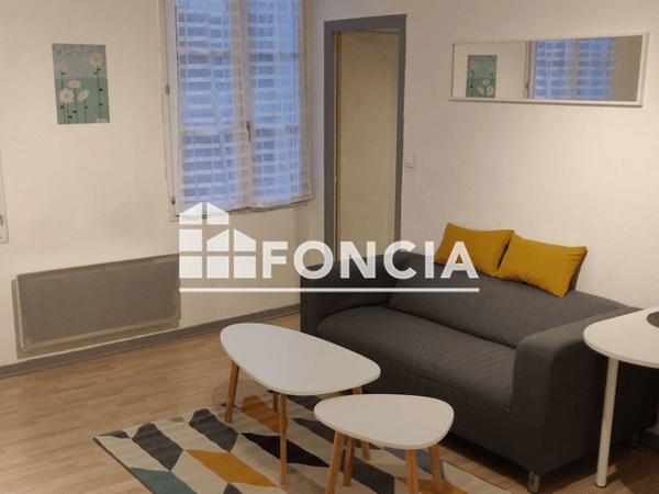 Location Appartement meublé 2 pièces 39.04 m² - 2EME ETAGE - PORTE 9 Niort 79000