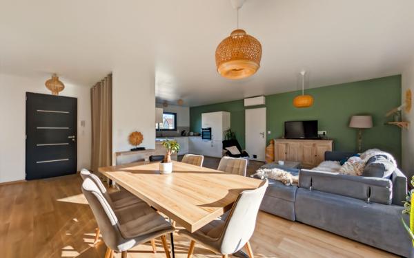 Maison à vendre    4 pièces •  Montbartier