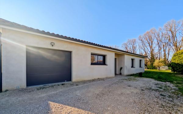 Maison à vendre    4 pièces •  Montbartier