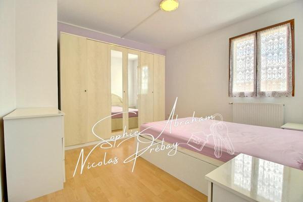 Maison dans résidence