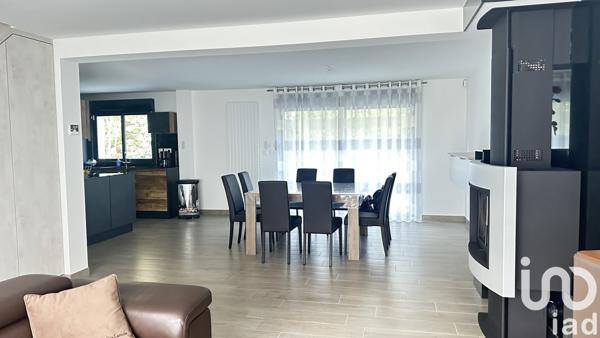 Maison à vendre 5 pièces 122 m² Saint-Pierre-lès-Nemours