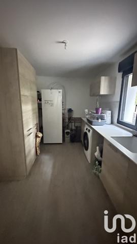 Maison à vendre 5 pièces 122 m² Saint-Pierre-lès-Nemours