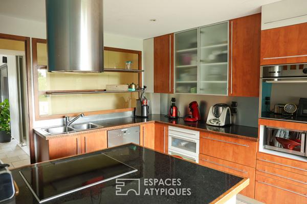 Ancienne bâtisse rénovée avec espace équestre