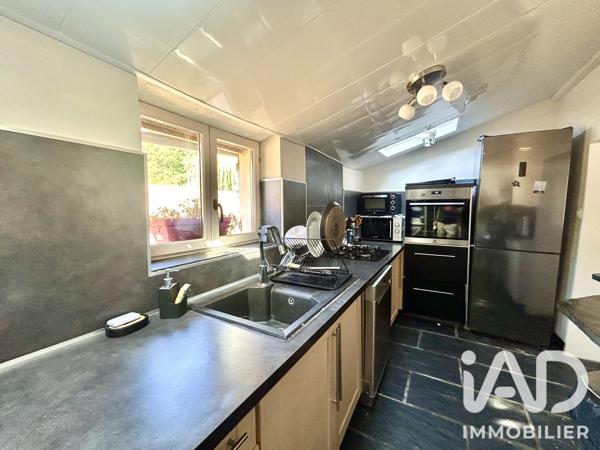 Maison à vendre 3 pièces 82,97 m² Segré-en-Anjou Bleu