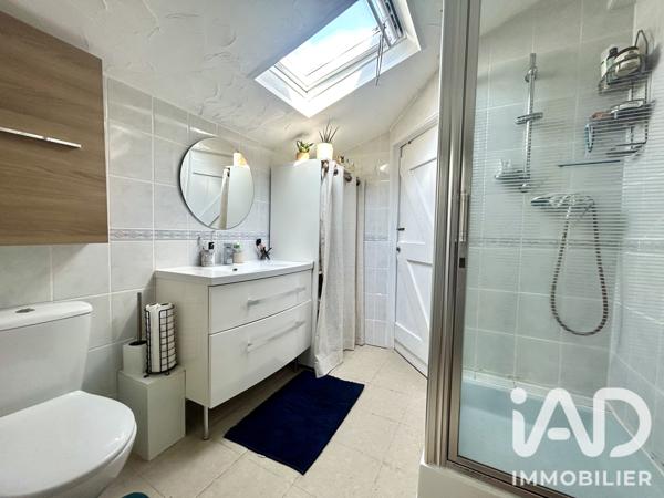 Maison à vendre 3 pièces 82,97 m² Segré-en-Anjou Bleu