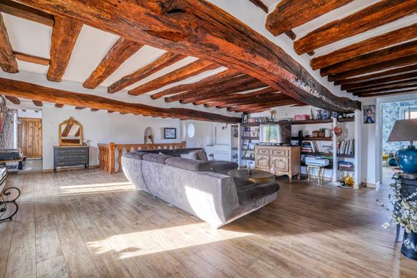 Maison Crecy La Chapelle 9 pièce(s) 270 m2