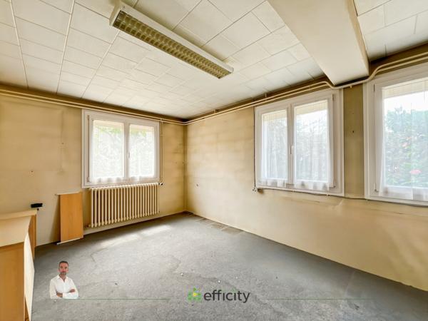 Maison 12 pièces - 255 m² Exclusivité efficity