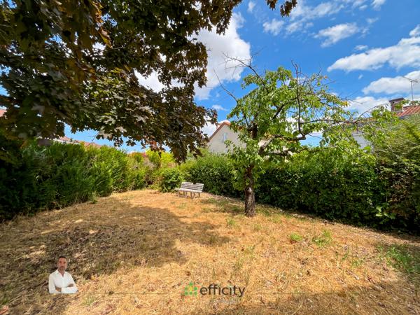 Maison 12 pièces - 255 m² Exclusivité efficity