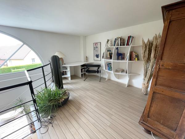 Maison
                                                                                                                                                                                                                                                                                                                        5 pièce(s)                                                                                                                                                                                                          3 chambre(s)                                                                                                                                                                                                          150  m²