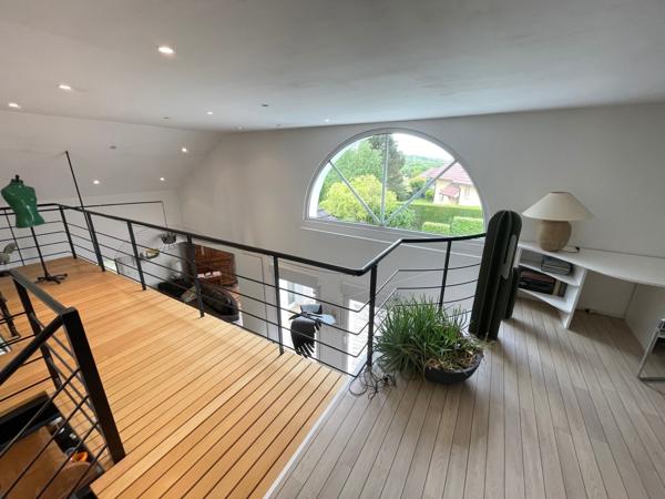 Maison
                                                                                                                                                                                                                                                                                                                        5 pièce(s)                                                                                                                                                                                                          3 chambre(s)                                                                                                                                                                                                          150  m²