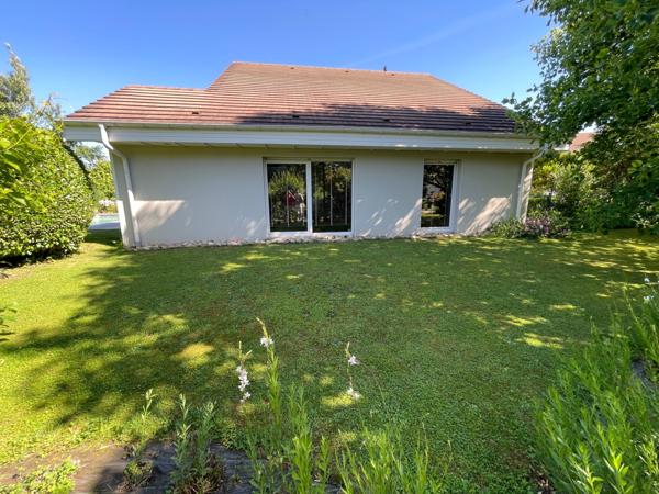 Maison
                                                                                                                                                                                                                                                                                                                        5 pièce(s)                                                                                                                                                                                                          3 chambre(s)                                                                                                                                                                                                          150  m²