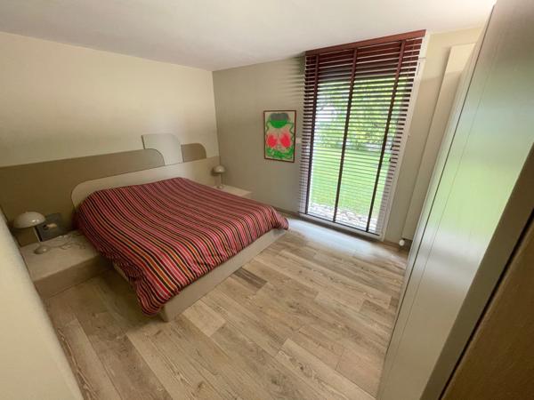 Maison
                                                                                                                                                                                                                                                                                                                        5 pièce(s)                                                                                                                                                                                                          3 chambre(s)                                                                                                                                                                                                          150  m²