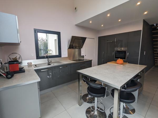Noyal-sur-Vilaine (35530) Maison 7 pièces 153 m2
