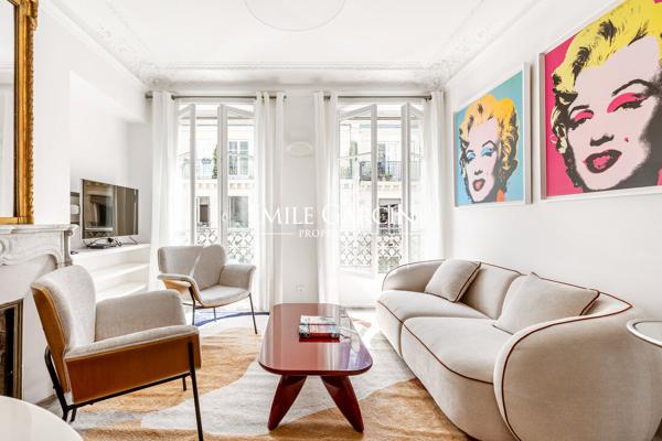 A vendre - Appartement  étage élevé /climatisé -  Paris 75004 - Saint Gervais