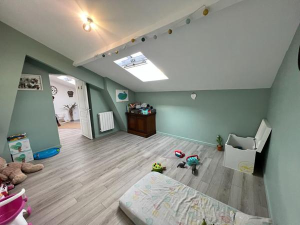 Maison Chevry Cossigny 5 pièce(s) 90 m2