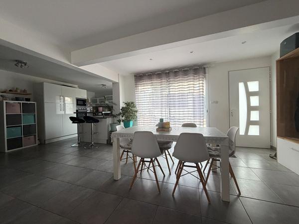 Maison à vendre Angers secteur Lac de Maine avec vie de plain pied