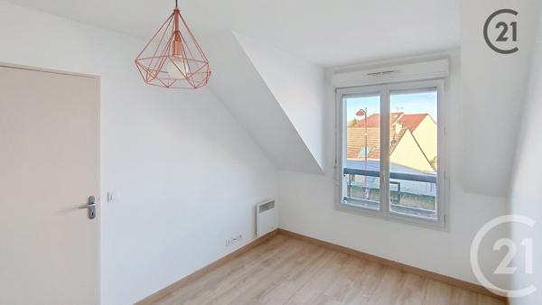 Appartement F2 à vendre  2 pièces - 37,94 m2 CHEVRY COSSIGNY - 77