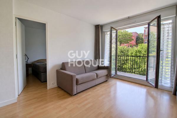 Appartement 3 pièces en étage élevé avec terrasse