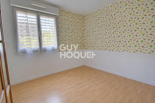Appartement 3 pièces en étage élevé avec terrasse
