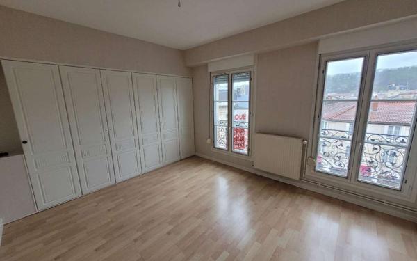 Appartement à louer    4 pièces •  Bar-le-Duc