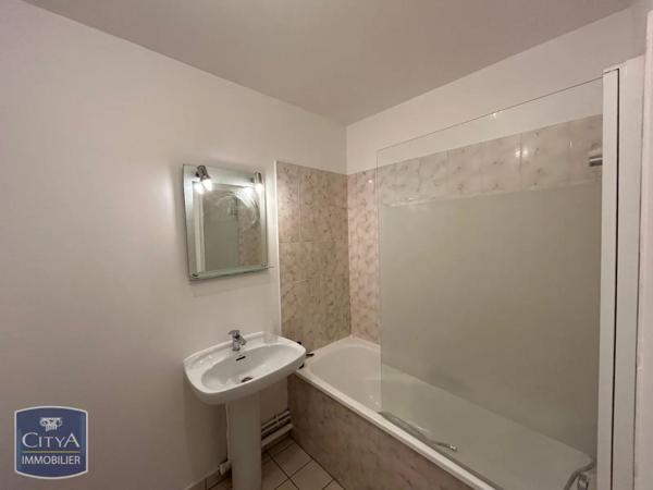 Appartement à louer 2 pièces 60.75m²