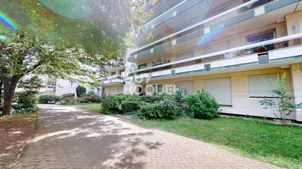 Appartement Les Lilas 3 pièces de  69.75 m2-Parc L. AUBRAC