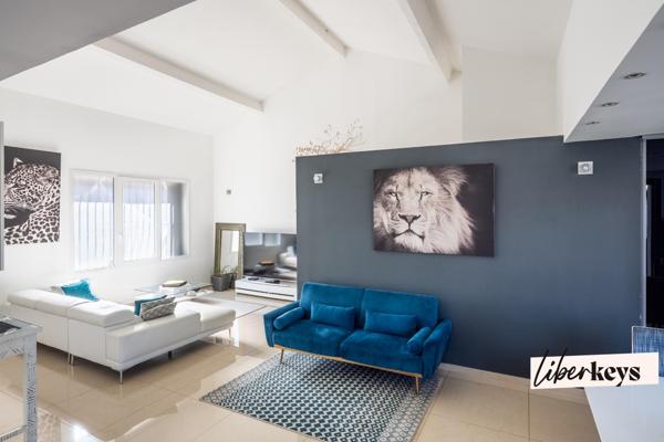 Villa d'architecte d'exception- avec dépendance 