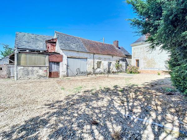 proche de LHOMME (Dpt 72),Maison à vendre 3 pièces - grenier-2 granges- 1 dépendance-1 atelier- 1 garage- terrain de 1910m²- puits