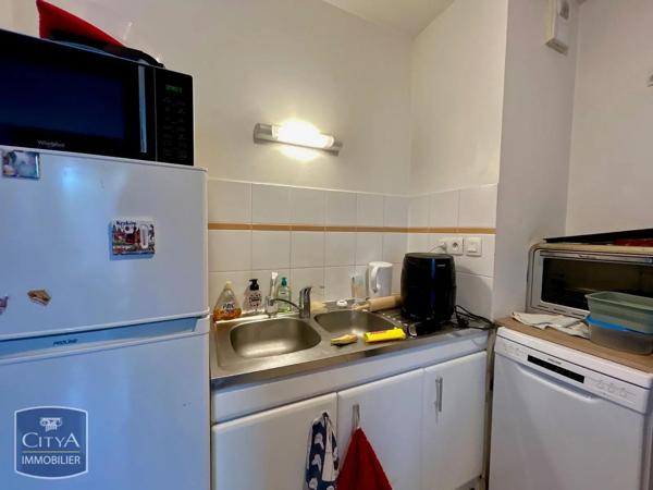 Appartement à louer 2 pièces 37.38m² Tours (37000)