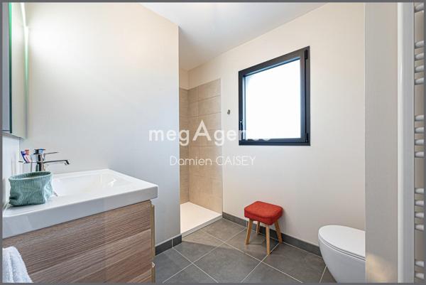 Maison à Perros-Guirec, 22700 - 4 pièces 130m²