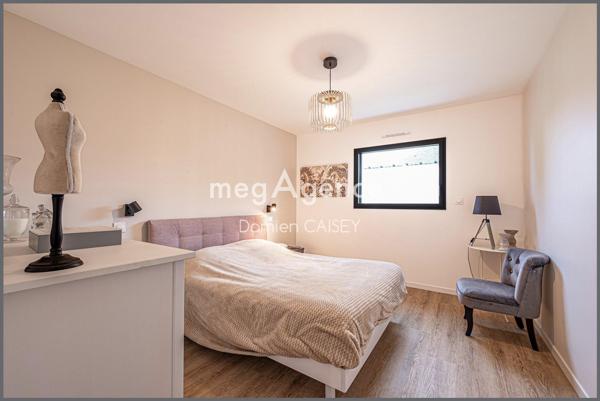 Maison à Perros-Guirec, 22700 - 4 pièces 130m²